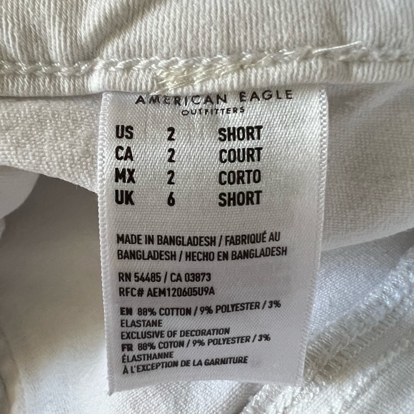 Hi-Rise Ripped Jeggings - Picture 10 of 10